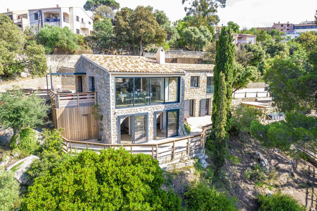 villa complete exterieur